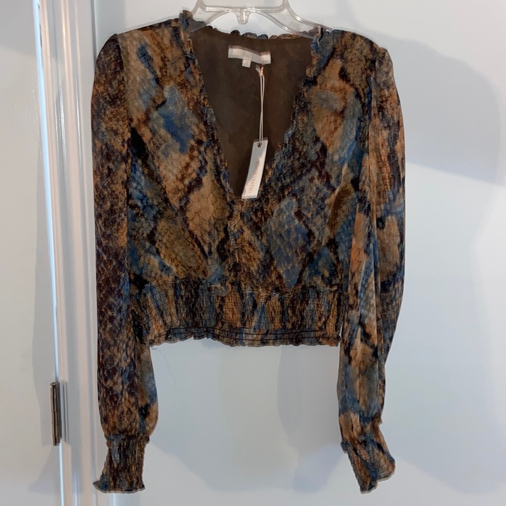 Olivaceous patterned long sleeve, slightly cropped. *Never worn -tags still on*